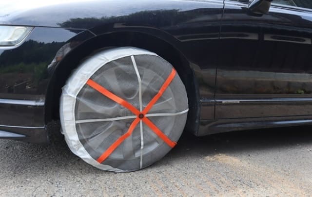 オートソックを装着